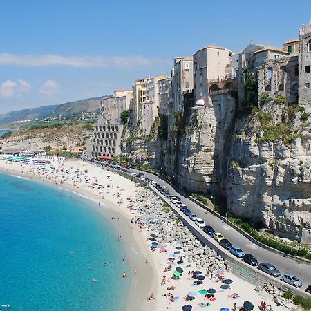 Hotel Il Lungomare زامبروني المظهر الخارجي الصورة